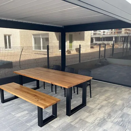 Borik Apartman Zára