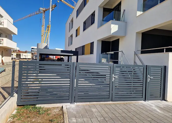 Apartment Borik *